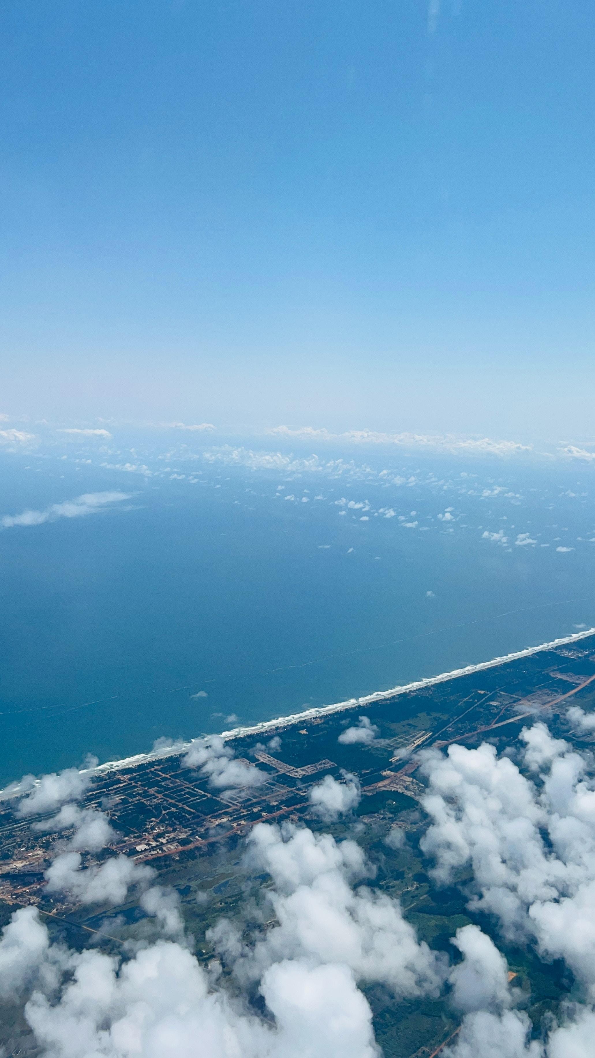 La Côte ivoirienne vue d'avion 