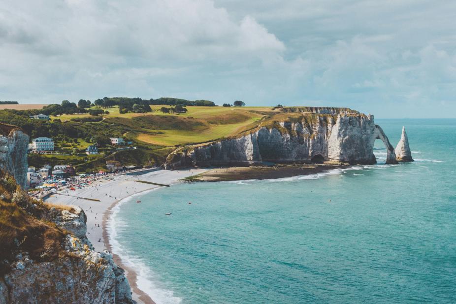 La plage et les falaises d'Etretat