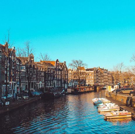 canal Amsterdam 