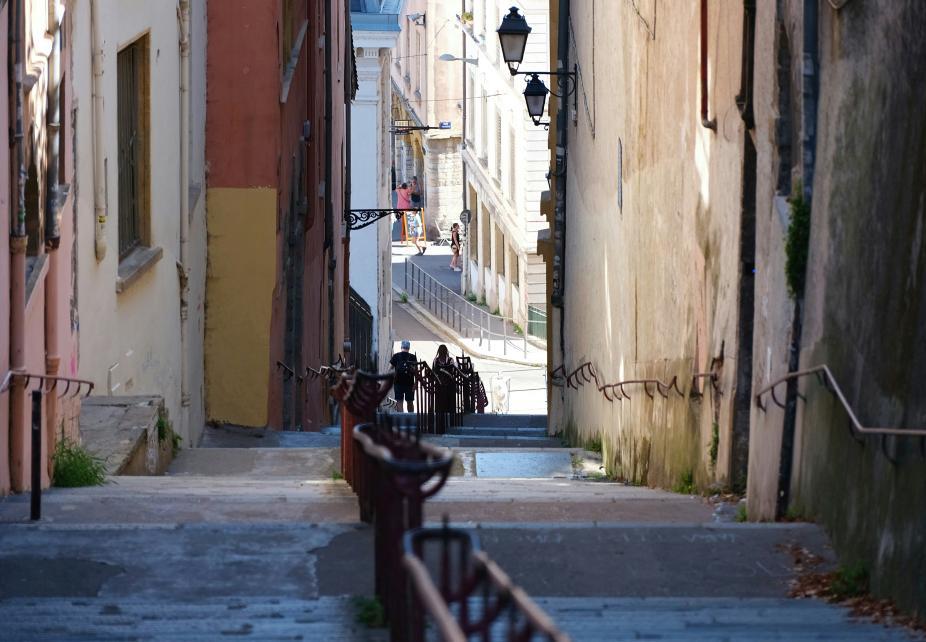 Une montée dans le Vieux Lyon 