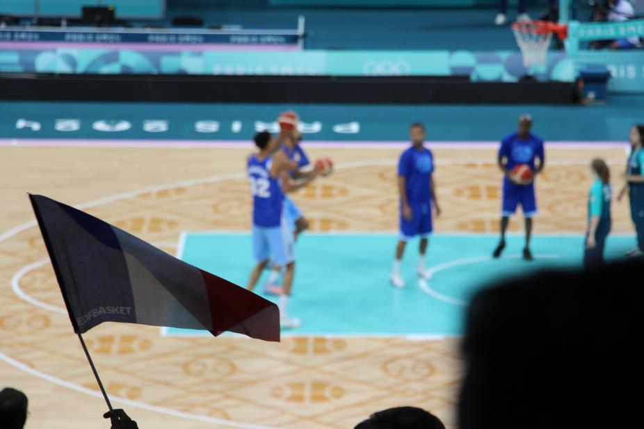 Match de basket au stade Pierre Mauroy, décathlon Aréna