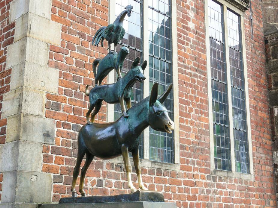 La sculpture des musiciens de Brême, en Allemagne 