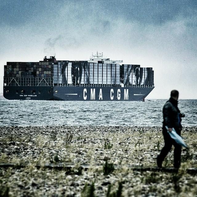 Street art sur les containers du Port du Havre, France