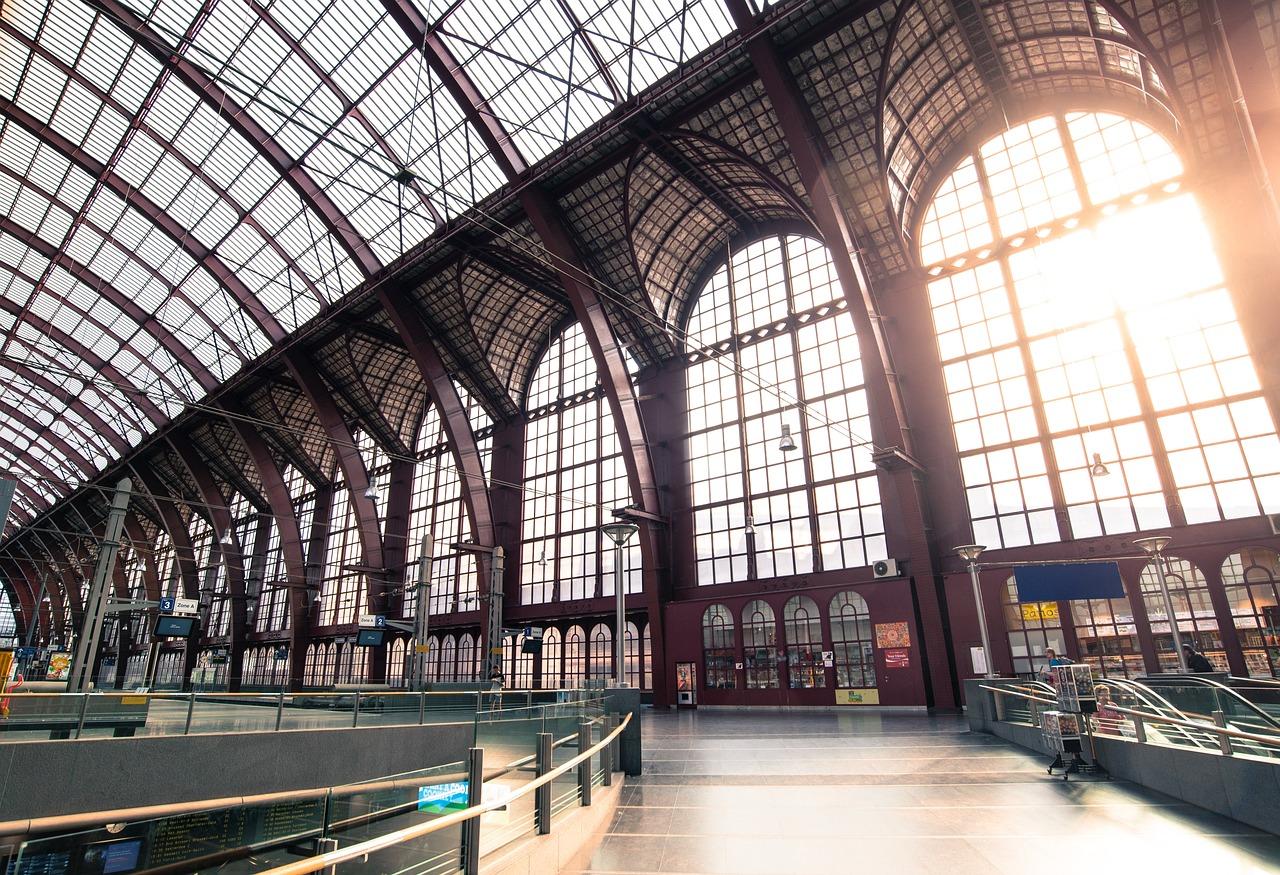 La structure de la gare d'Anvers Central 