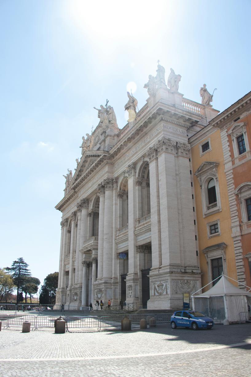La basilique Saint-Jean-de-Latran, à Rome 