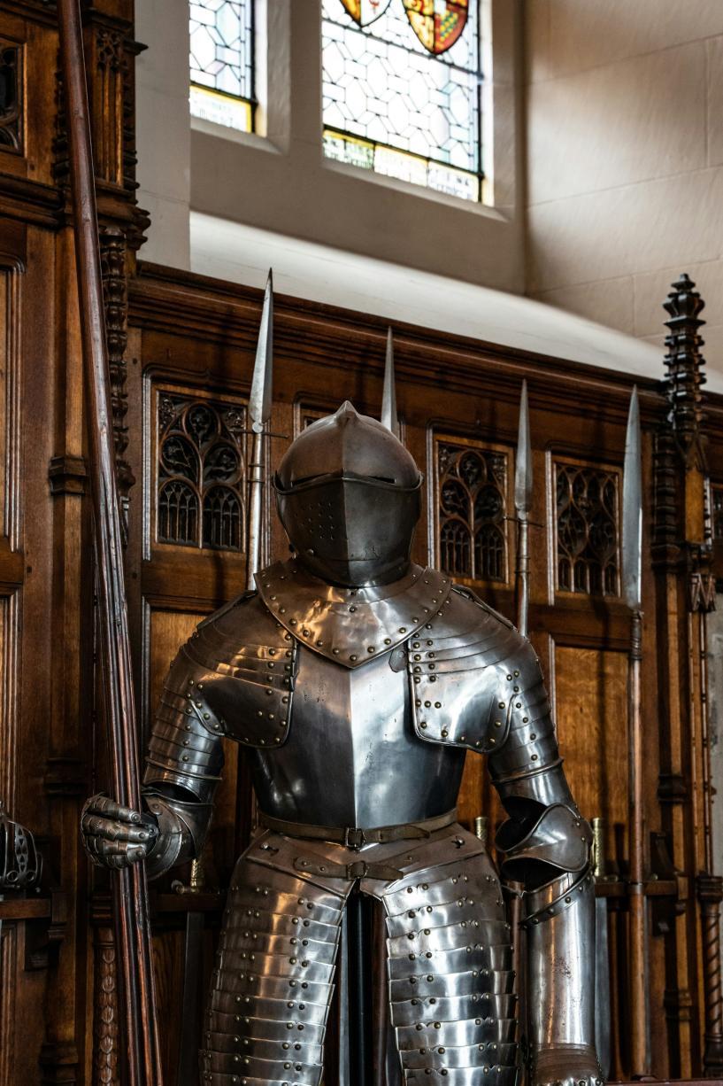 Les armures de la grande salle du château d'Edimbourg