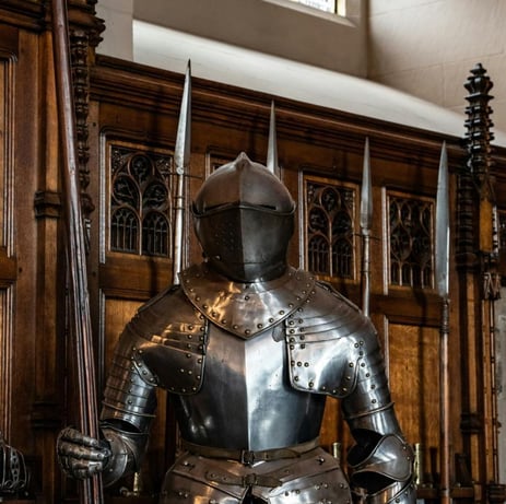 Les armures de la grande salle du château d'Edimbourg