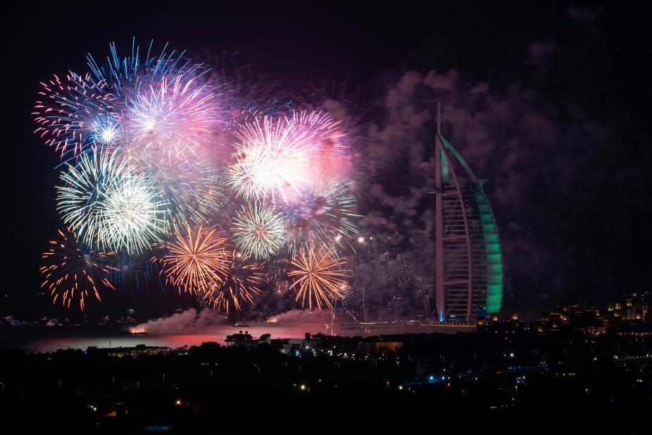 Deux d'artifice sur Dubaï