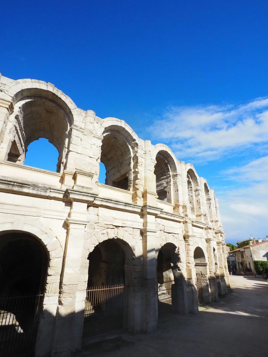 Détails d'un théâtre antique en Provence 