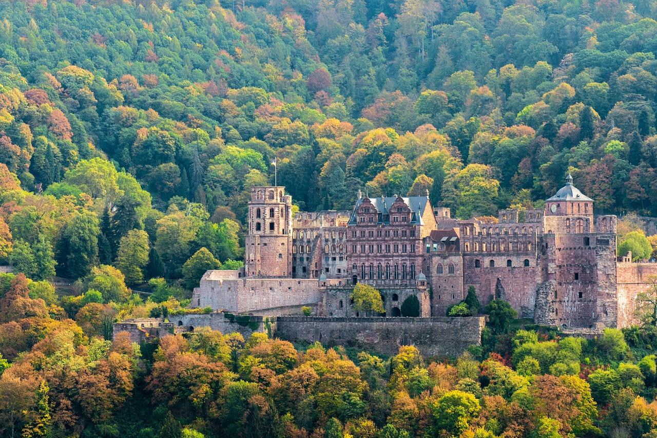 Le château d'Heidelberg en automne
