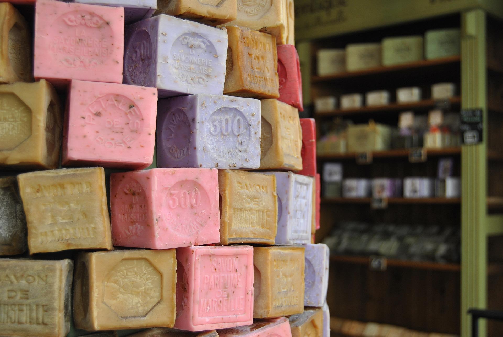 Savon artisanal de Marseille sur le marché d'Aix