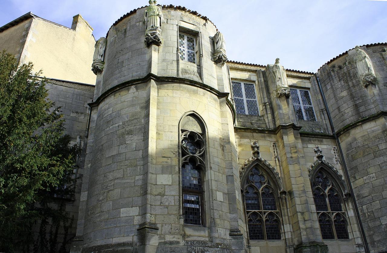 palais des Comtes de Poitou-Ducs d’Aquitaine, à Poitiers 